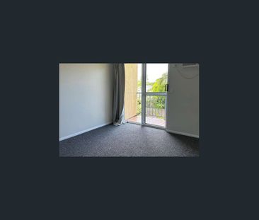 2 Bedroom Townhouse - Manoora - Photo 3