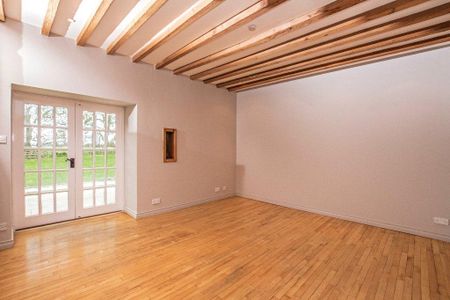 4 bedroom semi-detached house to rent - Photo 3