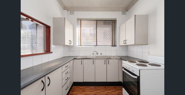 Convenient living in the heart of Liverpool - Photo 1