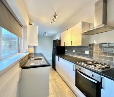 2 bedroom terraced house to rent - Photo 5