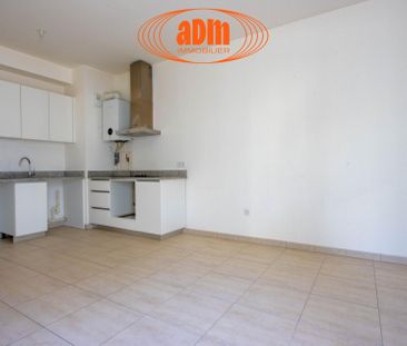 Vente STUDIO LIBRE DE SUITE EN RDC - Photo 1