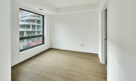 383 Albert Street, Centretown, Ottawa, ON - Photo 2