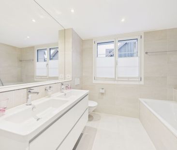 Modern 5.5-room terraced house with practical floor plan, village - Foto 3