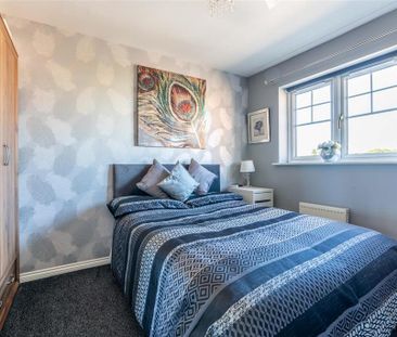 3 bedroom semi-detached house to rent - Photo 4