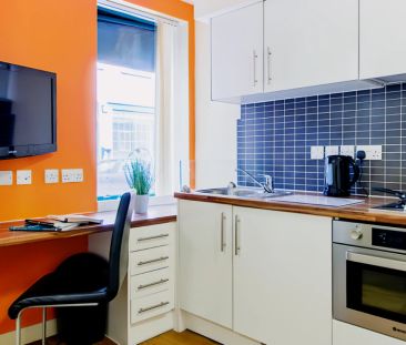 Bronze Studio - Photo 4