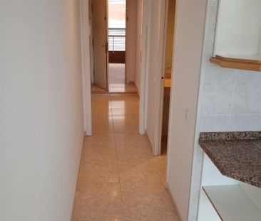 Apartamento de alquiler en Carrer de la Creu D'en Muntaner, Centre - Photo 3