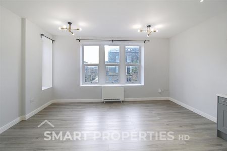 20, Blackwall, Halifax - Photo 2