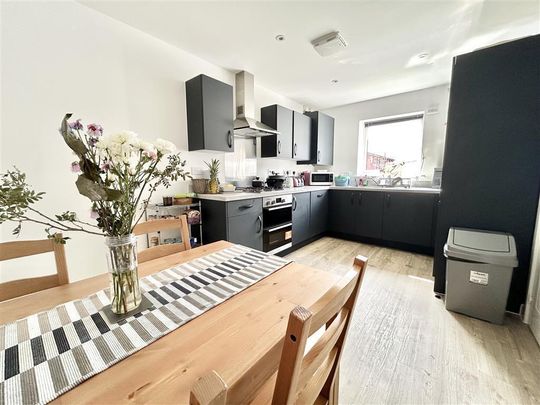 John Thornycroft Road, Southampton - Photo 1