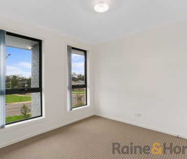 16 Bataan Road, Edmondson Park, NSW 2174 - Photo 5