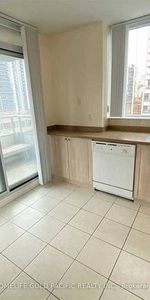 Yonge/Sheppard-Very Spacious 2Bdrm 2Baths - Photo 4