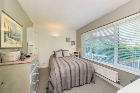 3 bedroom bungalow to rent - Photo 4