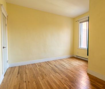 8229 Rue St-Gérard, H2P 2C8, H2P 2C8, Montréal - Photo 5