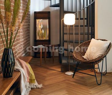 Simply Beautiful - Photo 5