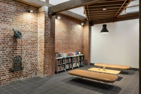 Experience Timeless Elegance in the Heart of Teneriffe! - Photo 3