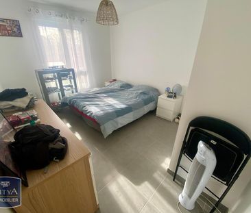 Location Appartement 2 pièces 37m² BORMES LES MIMOSAS 83230 - Photo 4