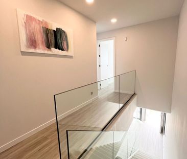 Townhouse in Cancelada - Photo 3