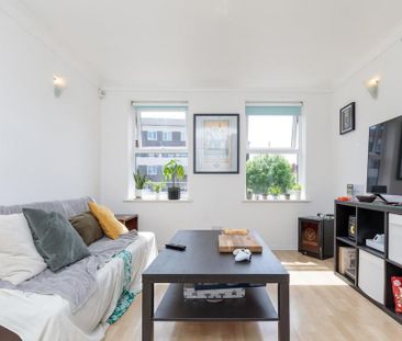 2 bedroom townhouse to rent - Photo 1