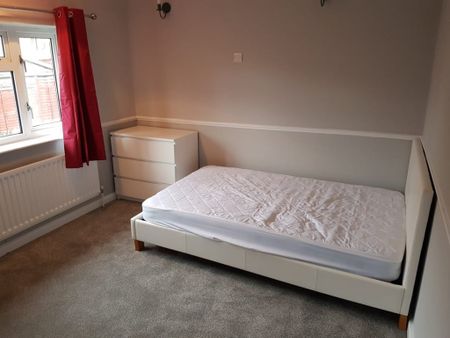 Room in a Shared House, Waverley Crescent, BN1 - Photo 5