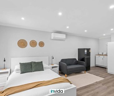 Spacious Ensuite Rooms with Kitchenettes I Utilities Included I Fro... - Photo 2