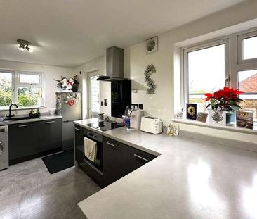 Birchwood Road, Exmouth, EX8 - Photo 3