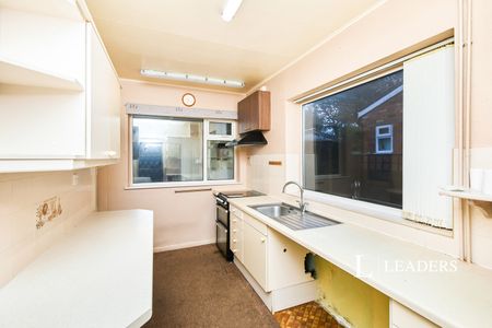 3 bedroom house to rent Jackson Avenue, Mickleover, Derby, Derbyshire, DE3 - Photo 3