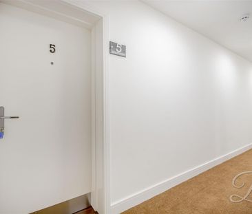 2 bedroom - Photo 2