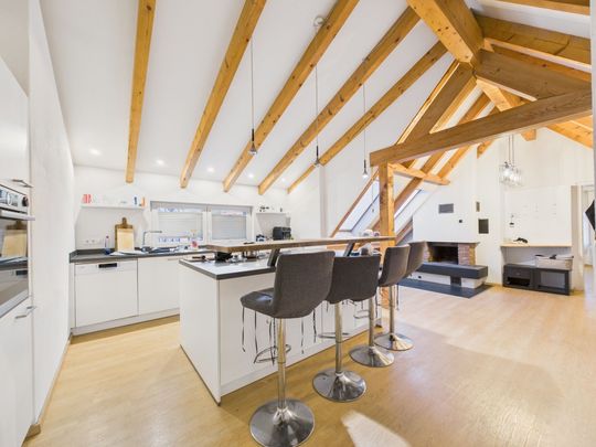 Lichtdurchflutetes Wohnjuwel in Gams, SG - Foto 1