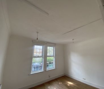 Room in a Shared Flat, Odessa Road, E7 - Photo 6