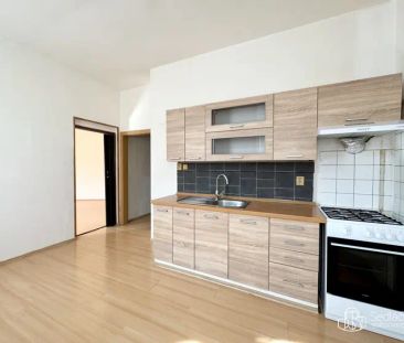 Pronájem bytu 3+1, Karlovy Vary - Photo 2