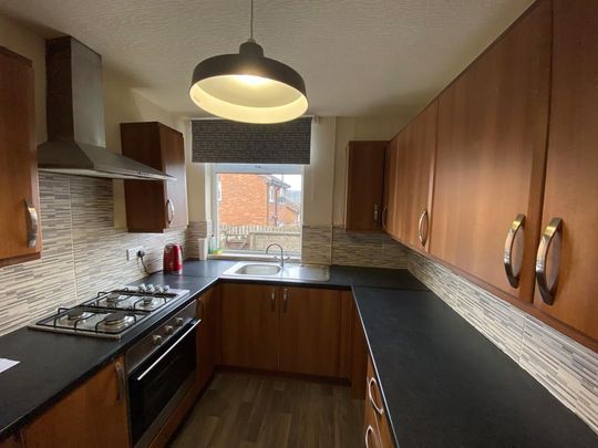 3 bedroom terraced house to rent - Photo 1