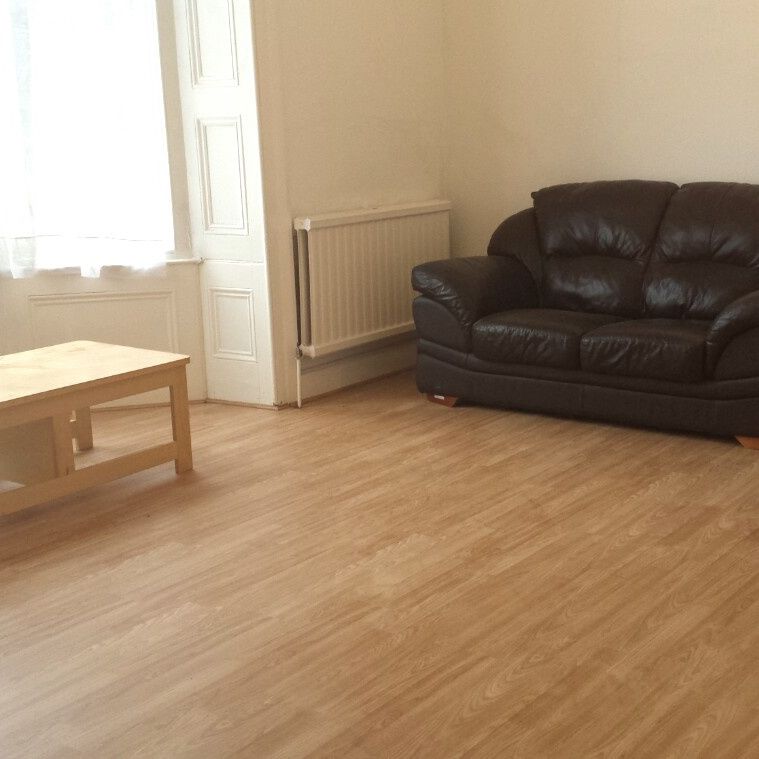 2 Bed Flat, Ribblesdale Road, N8 - Photo 1