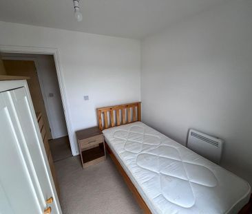 2 bedroom duplex to rent - Photo 3