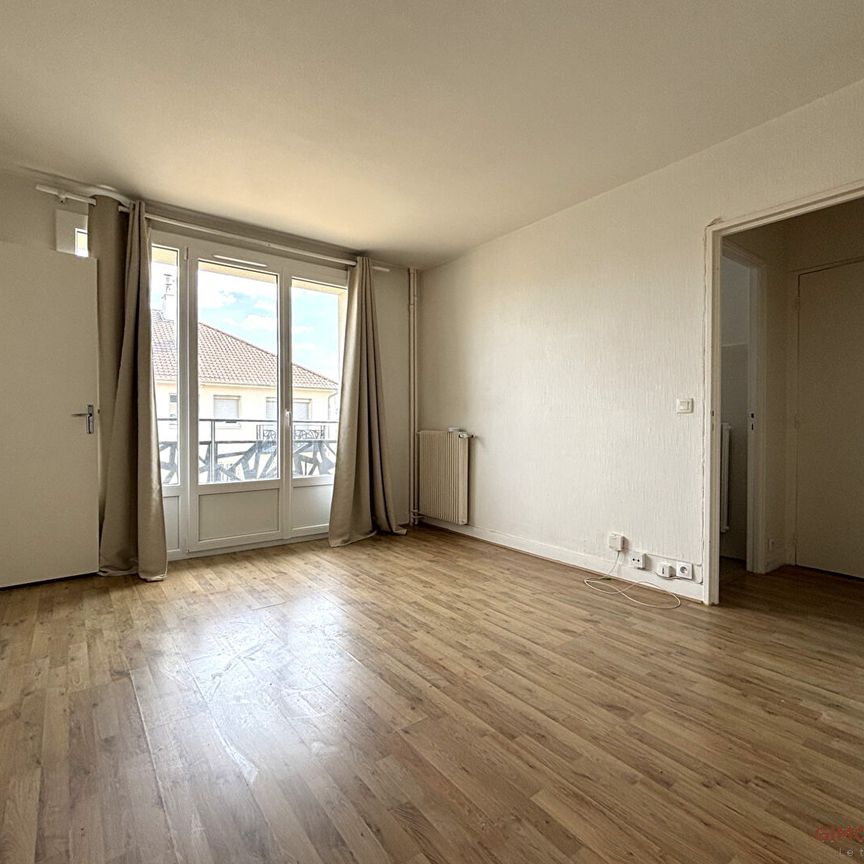 Location Appartement 1 pièce 24m² - Photo 1
