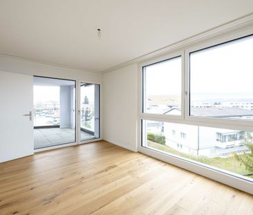 attraktive, helle 3.5 Zimmerwohnung im 2. Obergeschoss - Photo 2