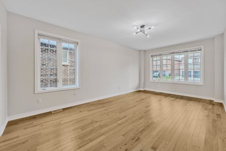 For Lease - 919 Green Street, Innisfil, Ontario - Photo 3