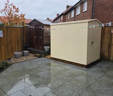 2 bedroom semi-detached house to rent - Photo 3