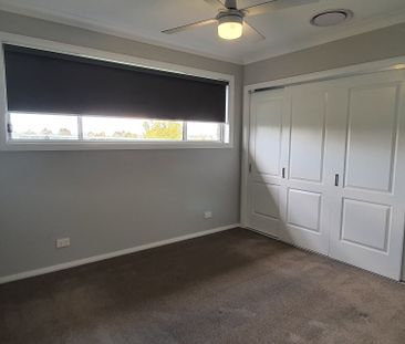 THREE BEDROOM HOME IN MAGNOLIA ESTATE - Photo 4