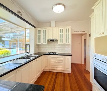 Dual Occupancy, 6 MONTH LEASE ONLY - Photo 6