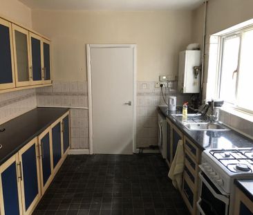 4 bedroom house share to rent - Photo 4