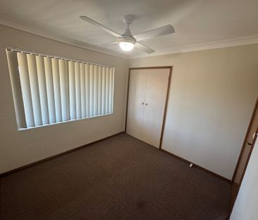 Ingleburn - Photo 3