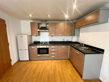 Pioneer House, 1C Elmira Way, Salford Quays, Salford, M5 3LL - Photo 4