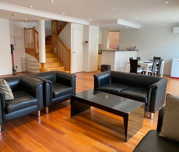 Pyrmont - Photo 3