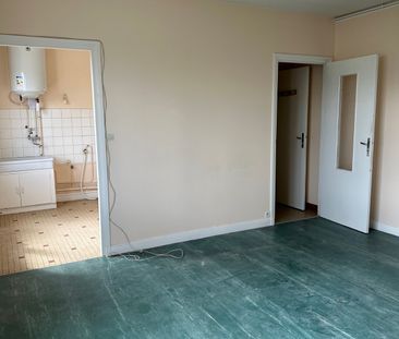 Grand studio idéalement placé - Photo 3