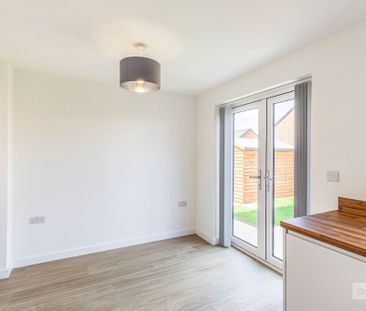 Garland Road, Corby - Photo 1