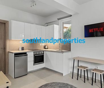 Ενοικίαση κατοικίας, 30 τ.μ., Άλιμος, 600 € - Photo 1