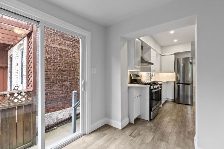 For Lease - 375 Westmoreland Avenue, Toronto, Ontario - Photo 2