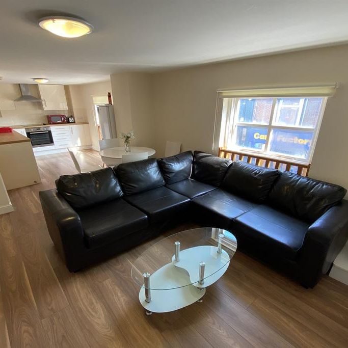 2 bedroom apartment to rent - Photo 1