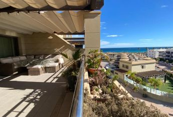 Apartamento de alquiler en Calle San Bartolome Tirajana, Los Arenales del Sol