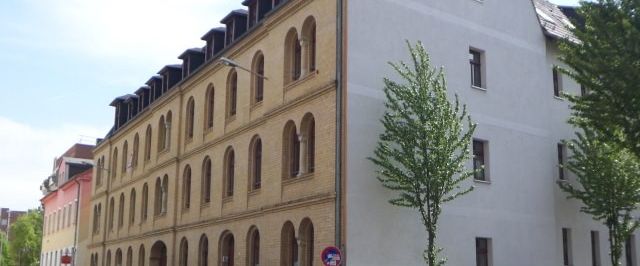 Helle, freundliche Maisonette-Wohnung mit Laminatfußboden! - Photo 1