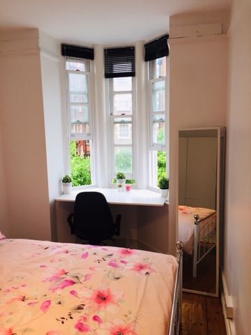 Room in a Shared Flat, Scott Ellis Gardens, NW8 - Photo 5